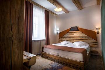 Фото номера Улучшенный двухместный номер с 1 кроватью Отель Castle Hotel Daniel г. Baraolt 21