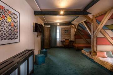 Фото номера Улучшенный двухместный номер с 1 кроватью Отель Castle Hotel Daniel г. Baraolt 30