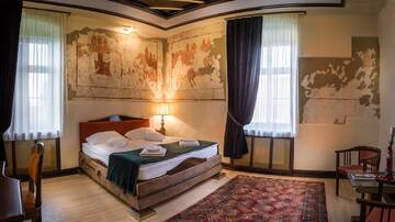 Фото номера Двухместный номер Делюкс с 1 кроватью Отель Castle Hotel Daniel г. Baraolt 2